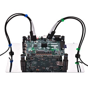 Immagine Kit di posizionamento sonde, base e supporto per PCB (sonde non incluse)